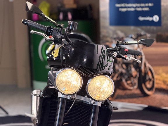 Triumph Street Triple 675 R 12 of 24