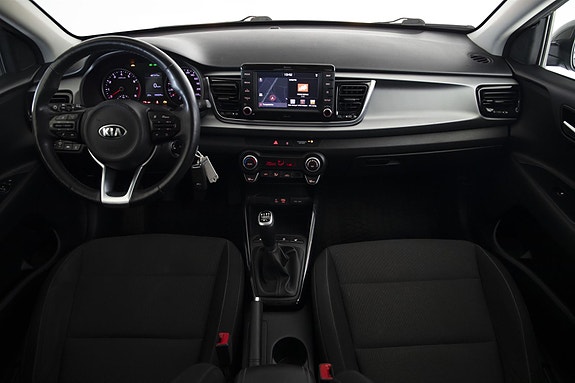 Kia Rio 11 of 27