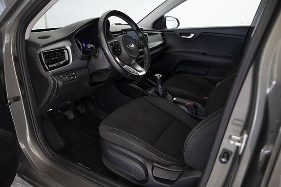 Kia Rio 9 of 27