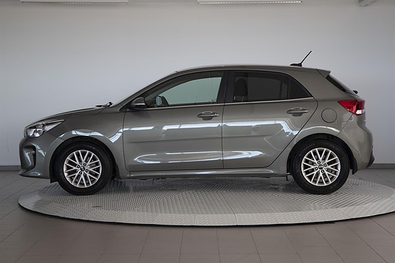 Kia Rio 8 of 27