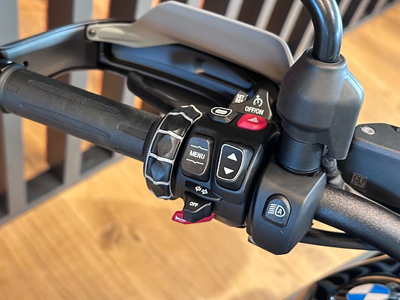 BMW R 1300 GS "Fullutstyrt" - Få med koffersett! 12 of 13