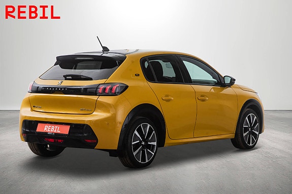 Peugeot e-208 7 of 25
