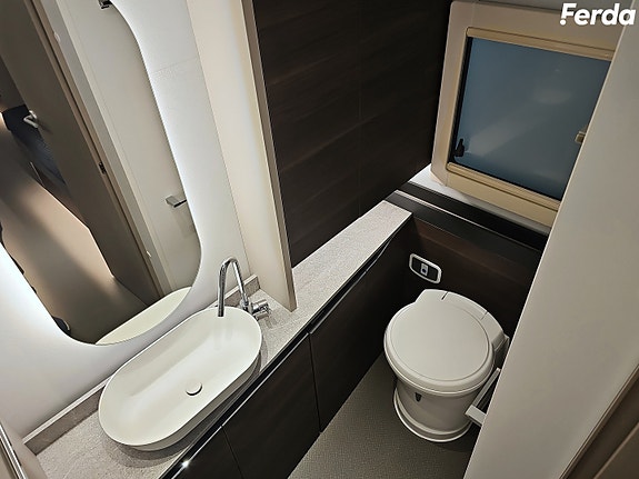 Adria Alpina 613 UT 12 of 19