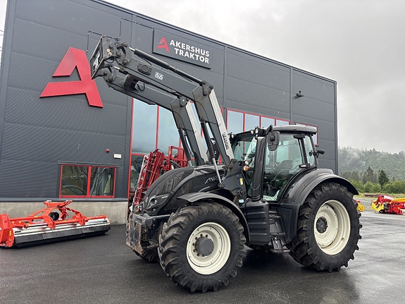 Valtra T 214 Direct 2016, kr 799 000,-