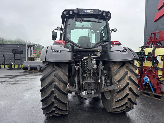 Valtra T 214 Direct 2016, kr 799 000,-