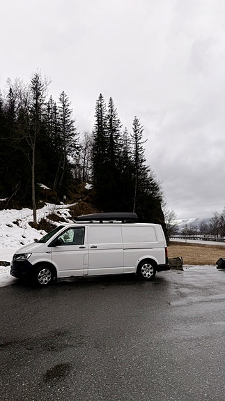 Volkswagen Transporter 14 of 19