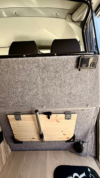 Volkswagen Transporter 4 of 19