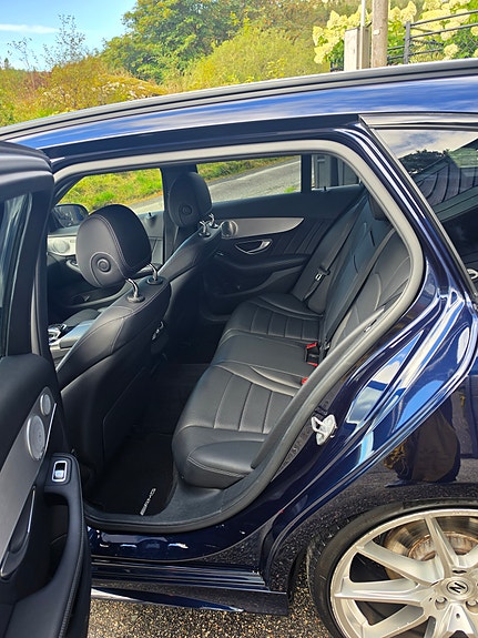 Mercedes-Benz C350 e 14 of 19