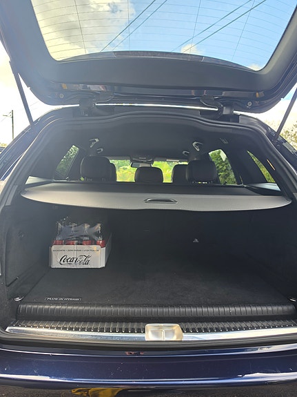 Mercedes-Benz C350 e 15 of 19
