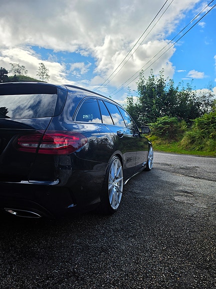 Mercedes-Benz C350 e 8 of 19