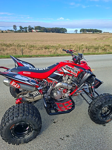 Yamaha Raptor 700 6 of 7