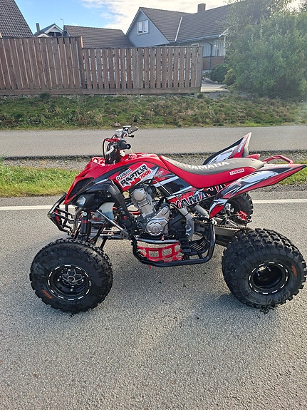 Yamaha Raptor 700 3 of 7