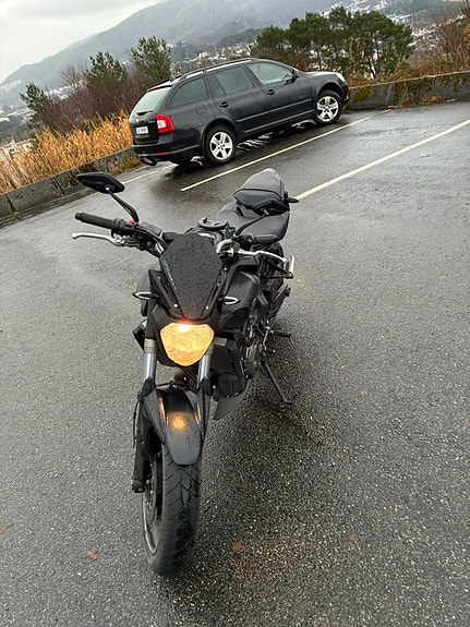 Yamaha MT-07 5 of 7