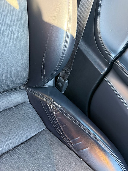Tesla Model S 25 of 27
