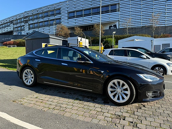 Tesla Model S 6 of 27