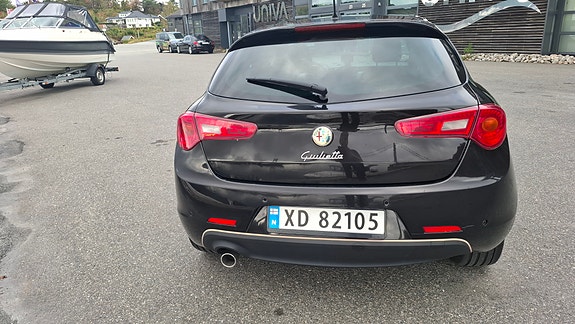 Alfa Romeo Giulietta 4 of 16