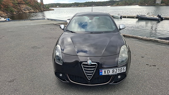 Alfa Romeo Giulietta 9 of 16