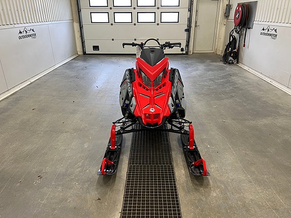 Polaris 9R RMK KHAOS 155, 2025, Sjokkpris! 2 of 15