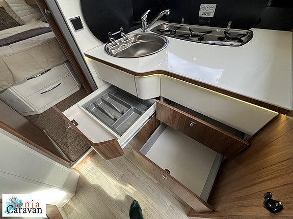 Pilote G740C, alde, tilhengerfeste, queenbed 29 of 30