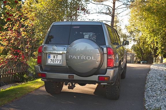 Nissan Patrol 7 of 21