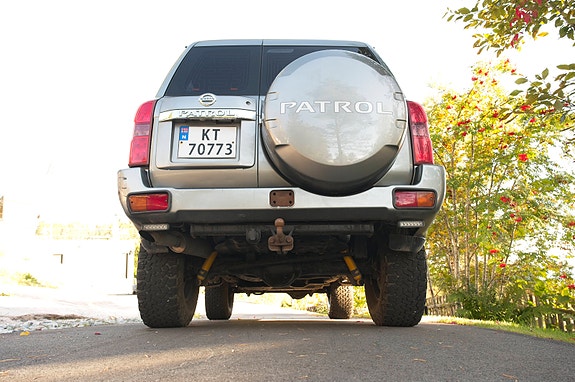 Nissan Patrol 11 of 21