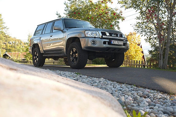 Nissan Patrol 2 of 21