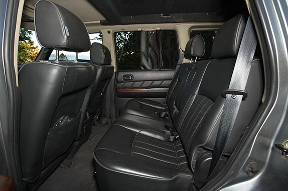 Nissan Patrol 13 of 21