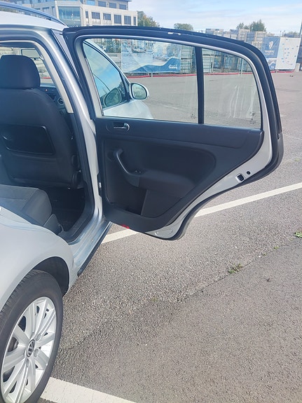 Volkswagen Golf Plus 10 of 23