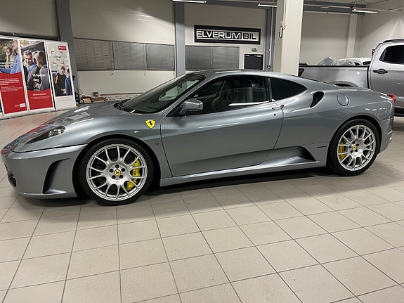 Ferrari 430 4 of 30