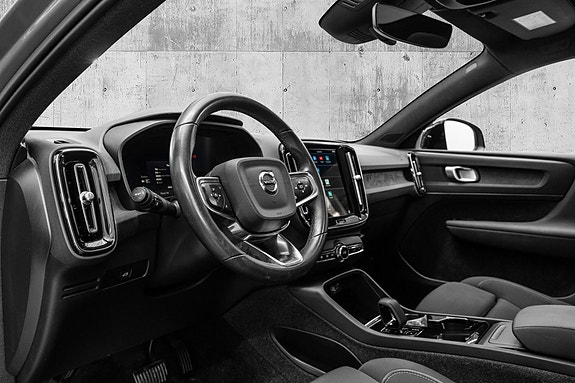 Volvo C40 18 of 29