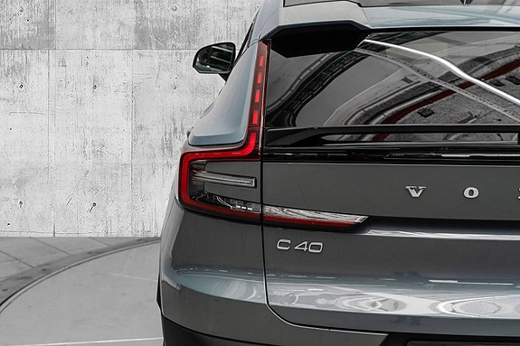 Volvo C40 8 of 29