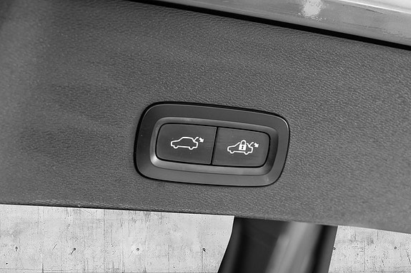 Volvo C40 24 of 29