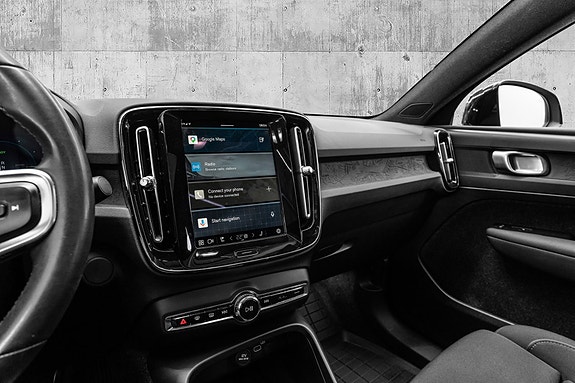 Volvo C40 12 of 29