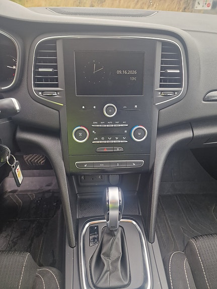 Renault Megane IV 7 of 14