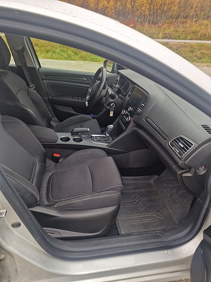 Renault Megane IV 11 of 14