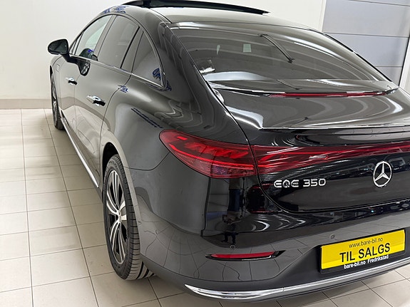 Mercedes-Benz EQE350 17 of 30