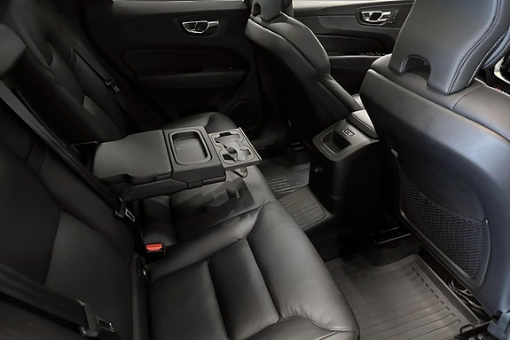 Volvo XC60 23 of 24