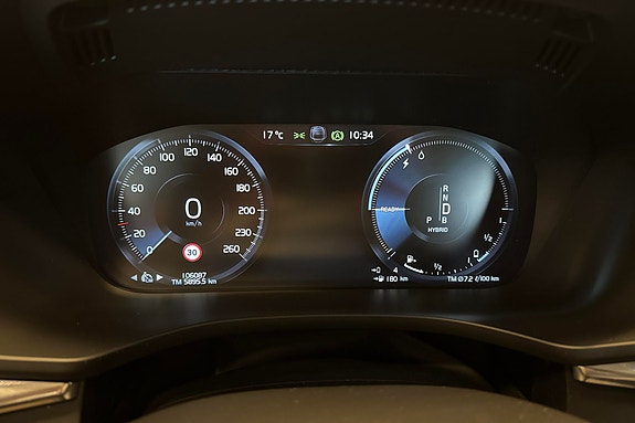 Volvo XC60 19 of 24