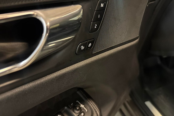 Volvo XC60 18 of 24