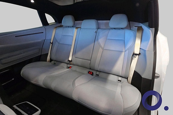 Polestar 4 17 of 30
