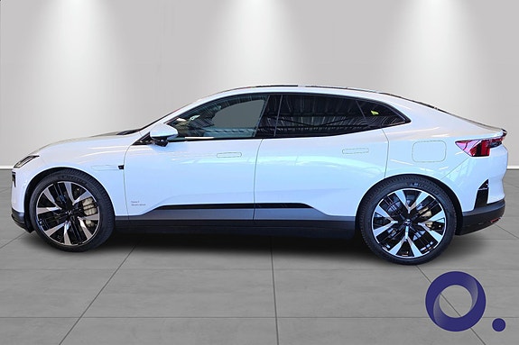 Polestar 4 2 of 30