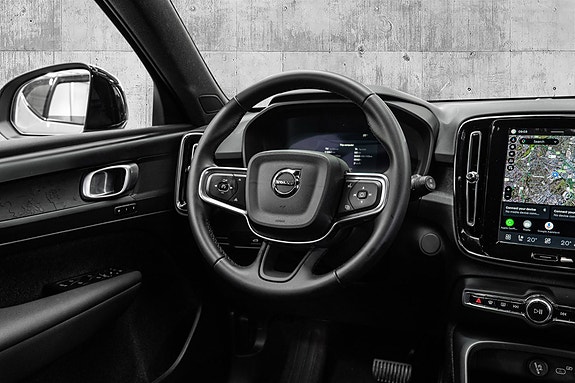 Volvo EX40 22 of 29