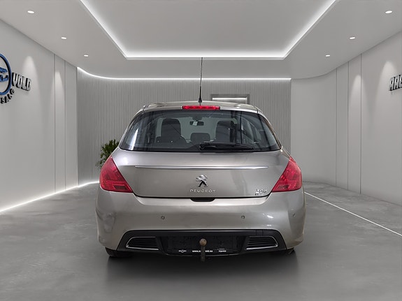 Peugeot 308 5 of 25