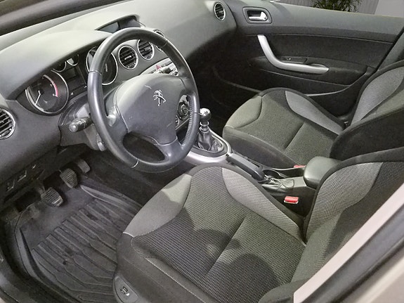 Peugeot 308 11 of 25