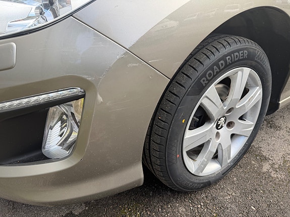 Peugeot 308 25 of 25