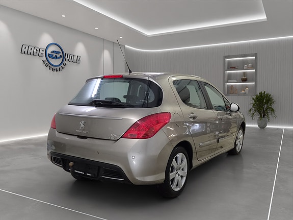 Peugeot 308 9 of 25