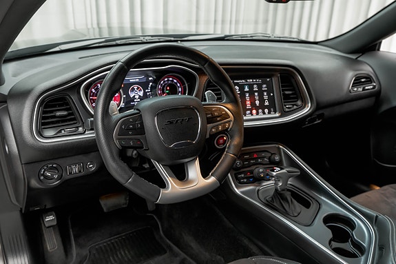 Dodge Challenger 25 of 30