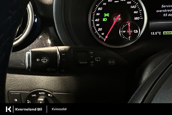 Mercedes-Benz B250 e 18 of 27