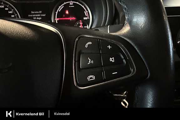 Mercedes-Benz B250 e 17 of 27