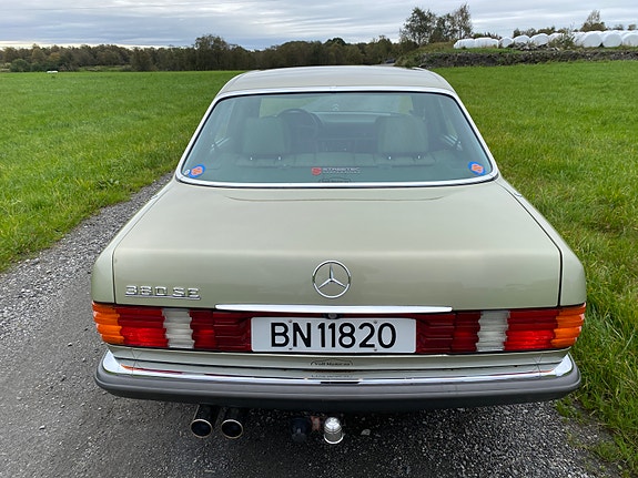Mercedes-Benz 380 SE 6 of 30